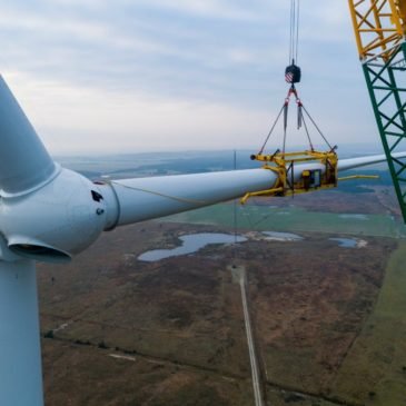 Vestas inaugura nova fábrica no Brasil para turbinas de 4,2 MW